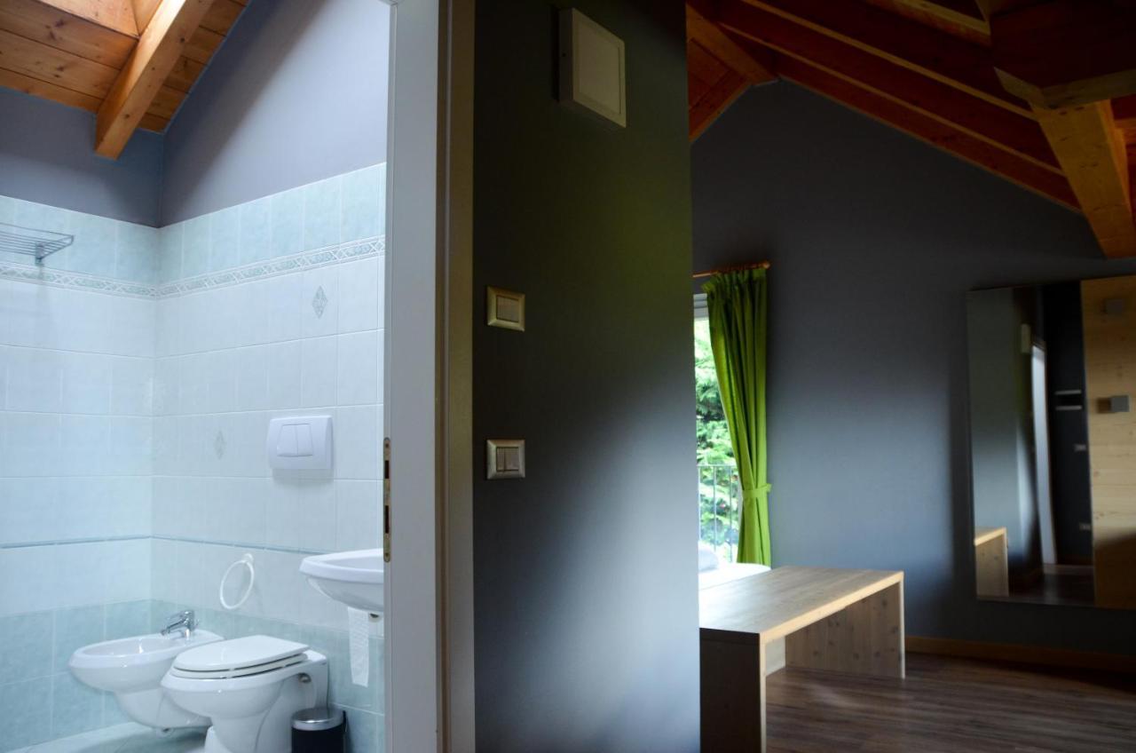 Hotel Villa Argentina Ronzone Luaran gambar