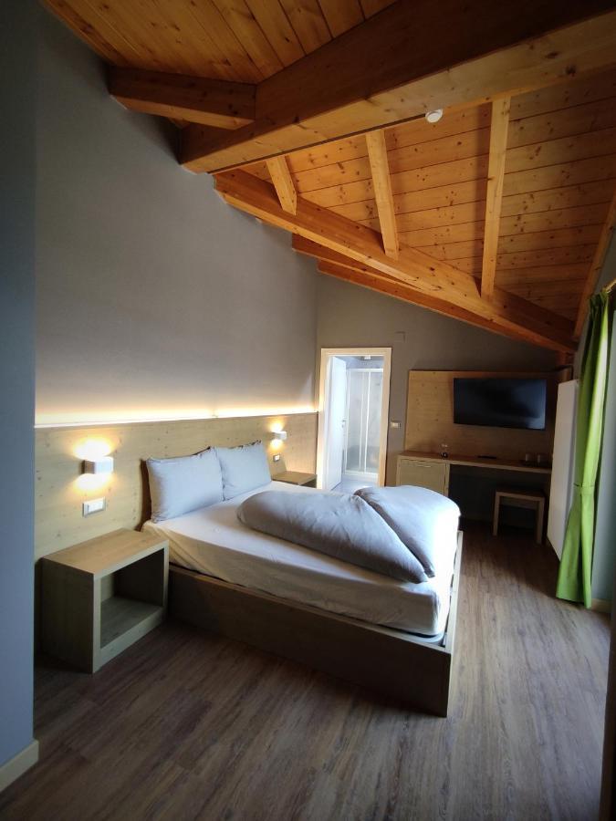 Hotel Villa Argentina Ronzone Bilik gambar